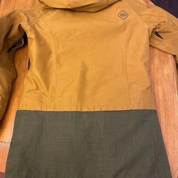 Snowboard Winter Jacket - Picture 2 of 6